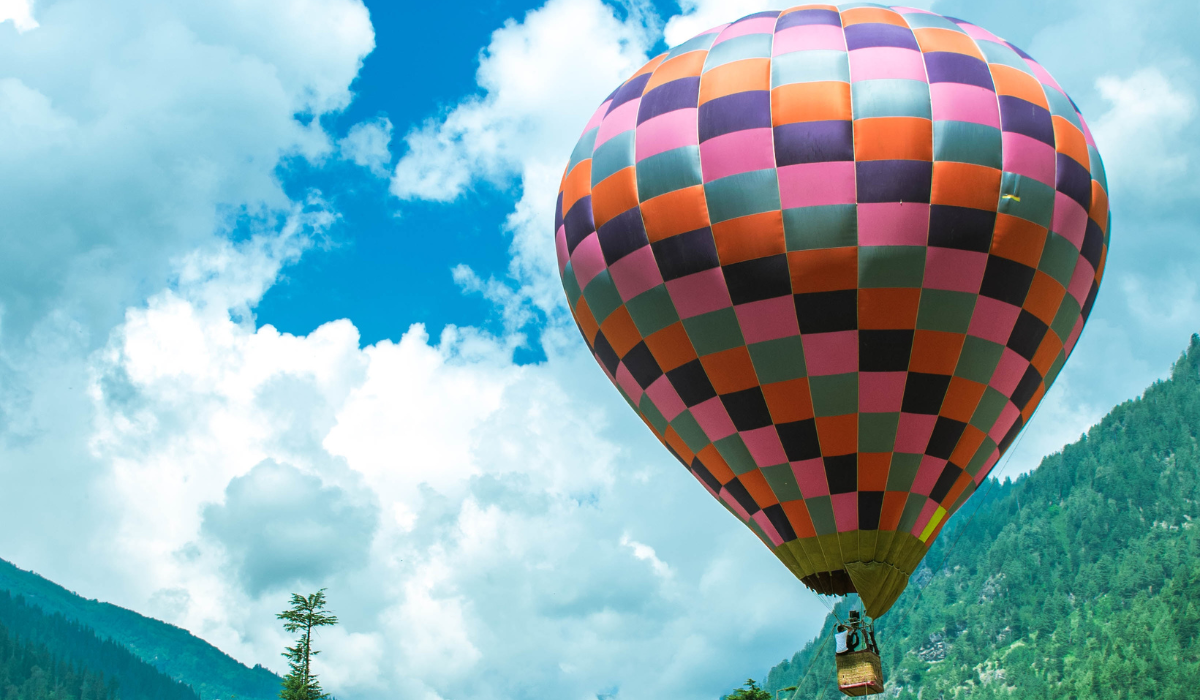 Manali Honeymoon Package
